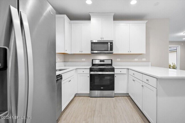 Foto del edificio - 70 Stargaze Ln