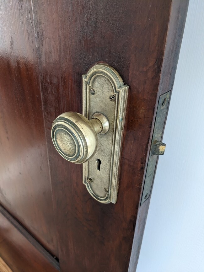 Building Photo - 1465 Church St