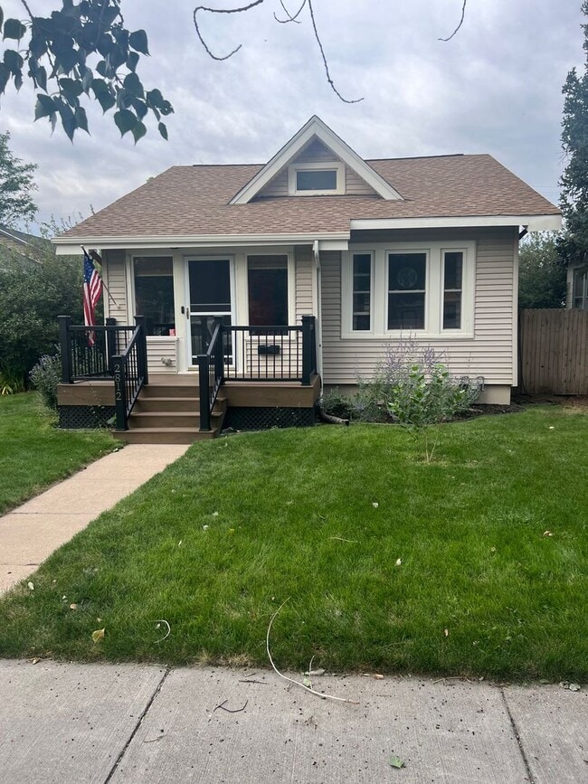Building Photo - 2812 Reed Ave