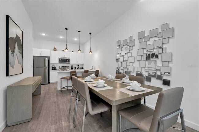 Building Photo - 509 Famagusta Dr