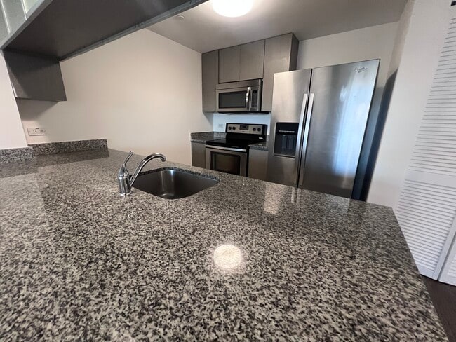 Building Photo - 1516 NW 1st Ave