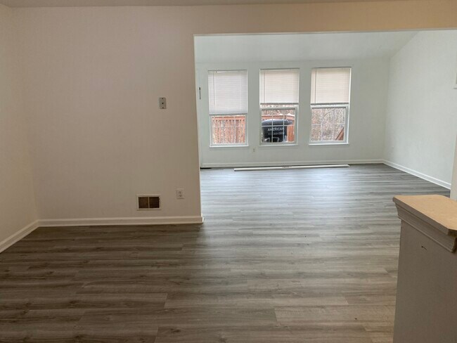 Building Photo - 17453 Kagera Dr