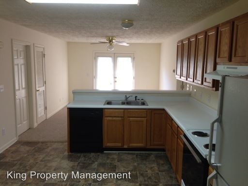 Building Photo - 1716 Hillyer Robinson Pkwy