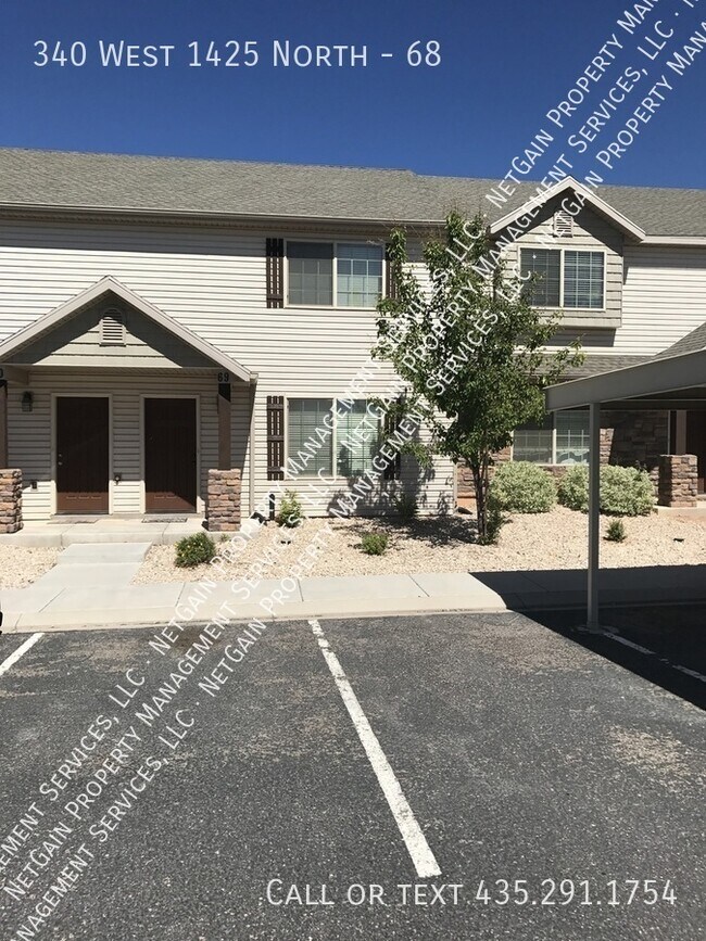 Building Photo - 340 1425 N St