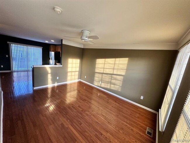 Foto del edificio - 27976 Declaration Dr