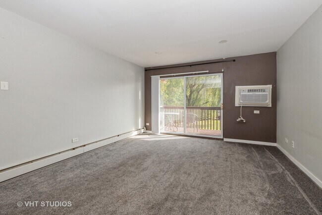 Building Photo - 8000 Archer Ave