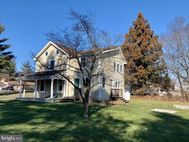 Foto del edificio - 10631 Old Frederick Rd