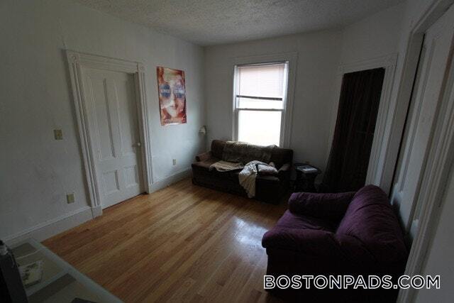Foto del edificio - 35 Brookline St