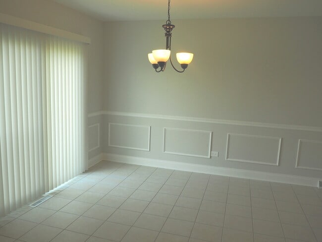 Foto del edificio - 6826 Chelsea Rd
