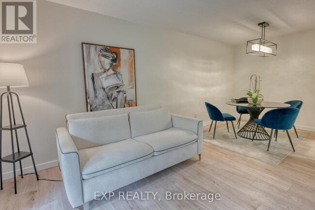 Photo du bâtiment - 470-470 Laurier Ave W