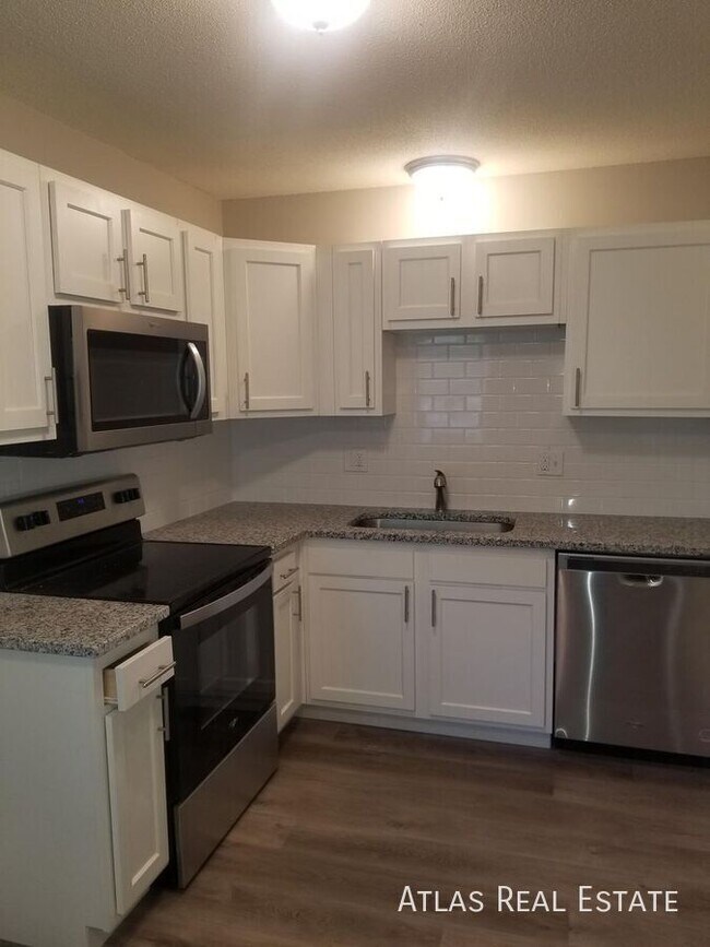 Foto del edificio - 14830 E Nickell Ave