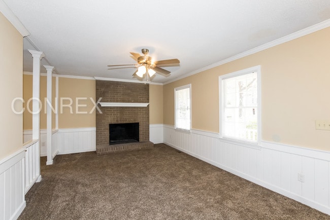 Building Photo - 329 Greensprings Dr