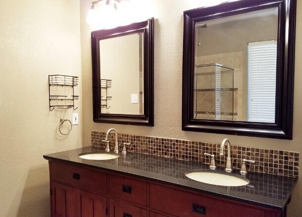 Foto del edificio - 1032 Sugarberry Ln
