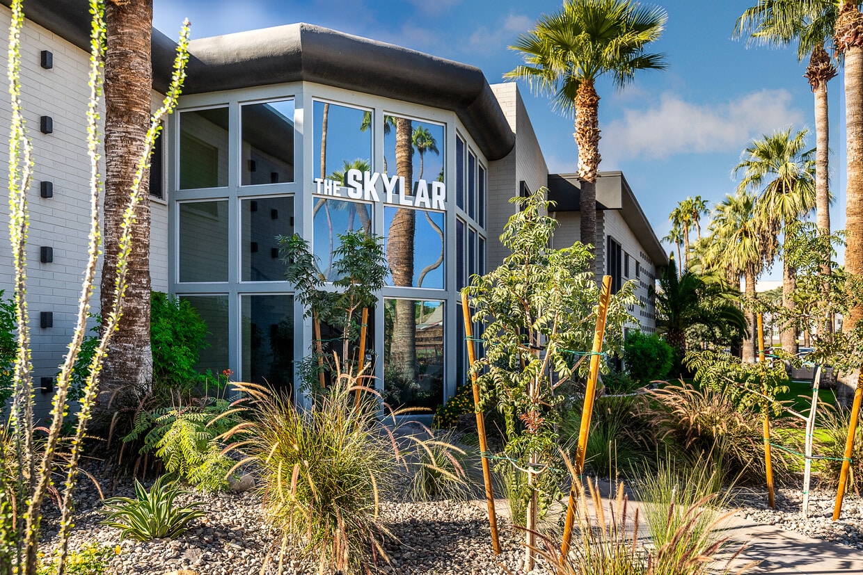 ¡Bienvenido a casa en The Skylar! - Skylar Apartments