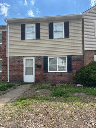 Building Photo - 813 S Grosvenor Ct