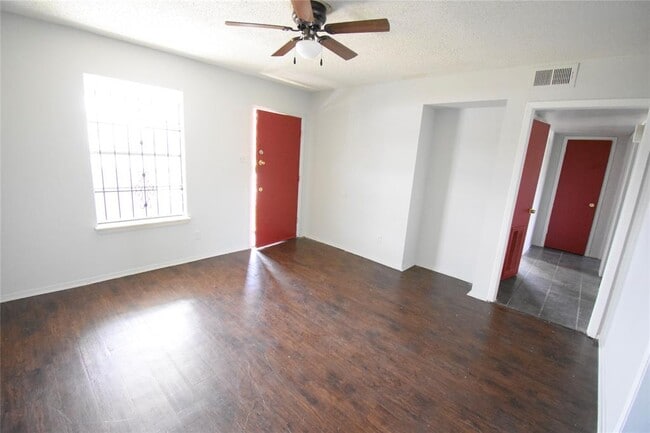 Building Photo - 4353 Brinkley St