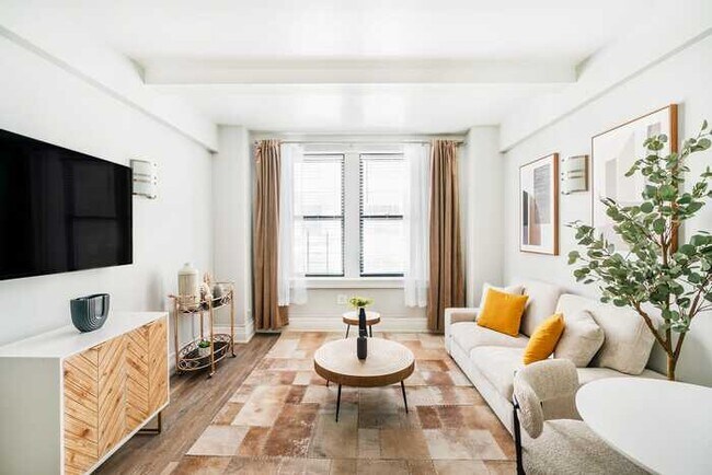 Building Photo - 73-608 New 1BR 1Bth UWS Doorman Gym