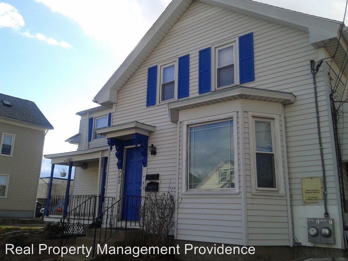 Primary Photo - 2 br, 1 bath Apartment - 792 River Ave.