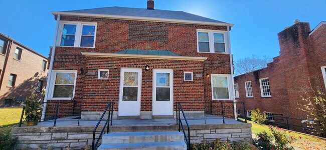Building Photo - 5868 Christy Blvd