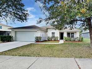 11689 Brian Lakes Dr N