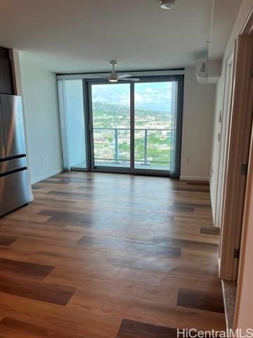 Foto del edificio - 1515 Liona St