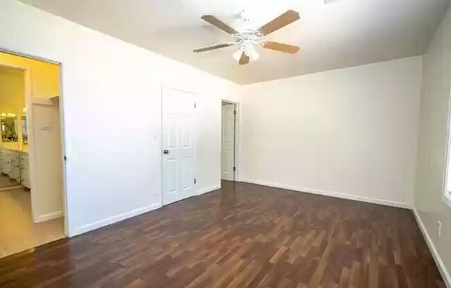 master bed - 44434 Elm Ave