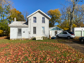 Building Photo - 1417 Morton St