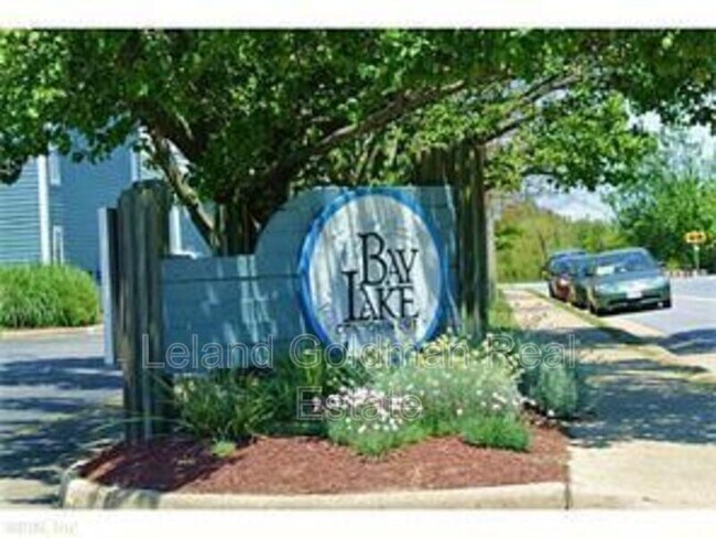 Building Photo - 4820 Bay Landing Dr