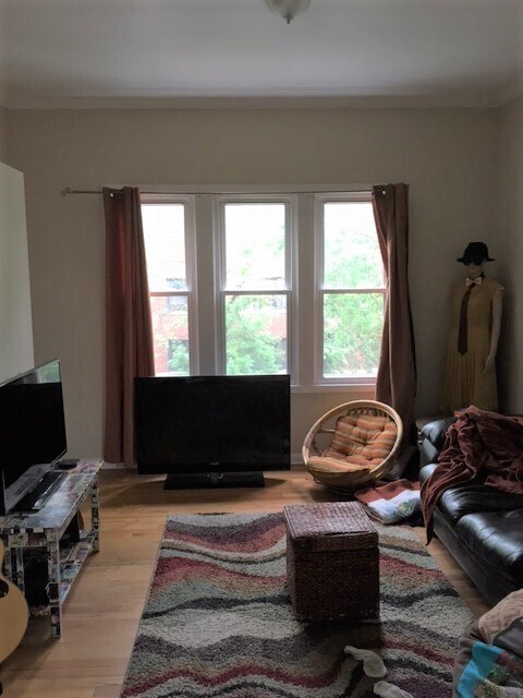 Foto del edificio - 3802 N Hermitage Ave