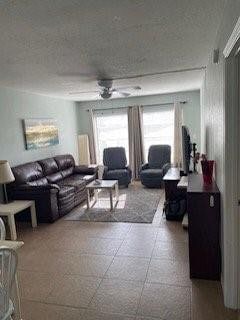 Foto del edificio - 7837 Golf Cir Dr