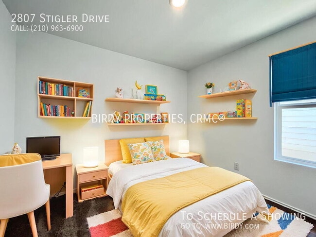 Foto del edificio - 2807 Stigler Dr