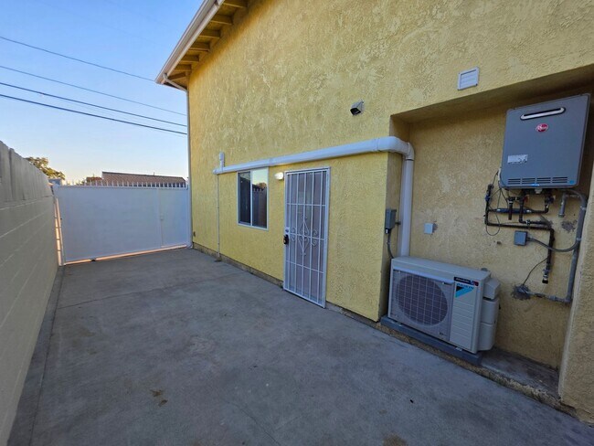 Foto del edificio - 524 W Greenwood Ave