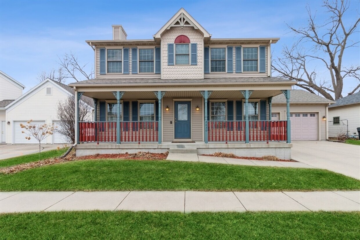 Primary Photo - 2620 Camden Dr