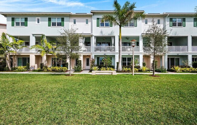 front entrance - 12724 Machiavelli Way