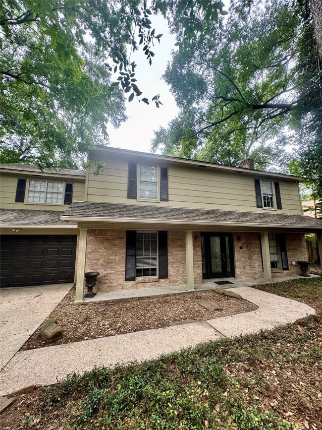 Building Photo - 2824 S Logrun Cir