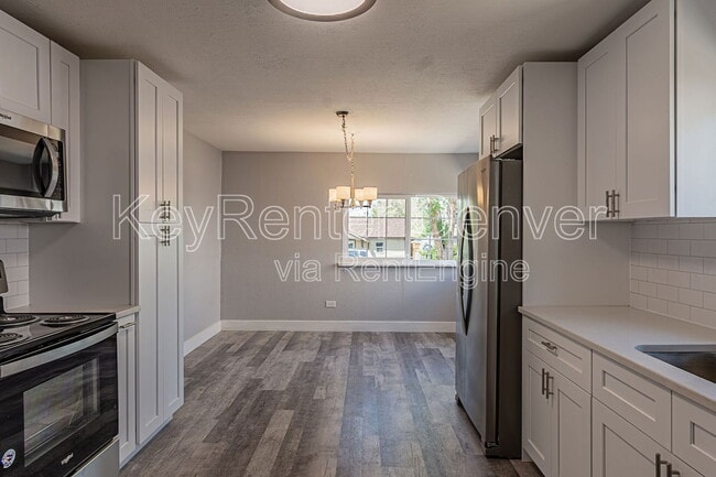 Foto del edificio - 3570 W Custer Pl