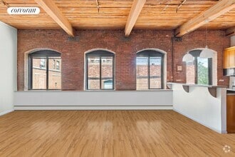 Building Photo - 420 12th St