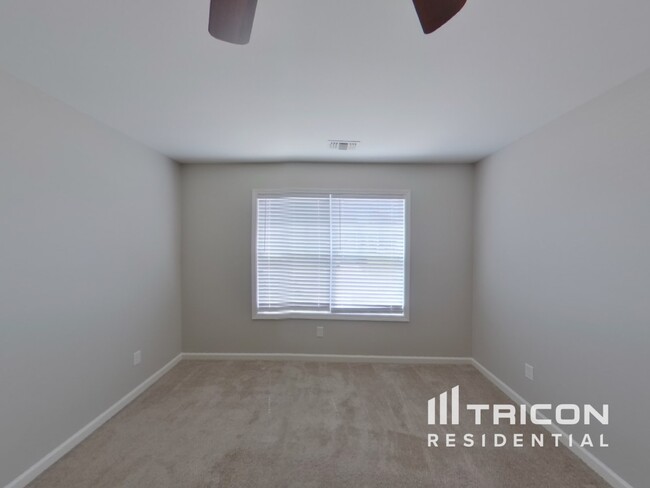 Foto del edificio - 18 Driftwood Avenue Elgin SC