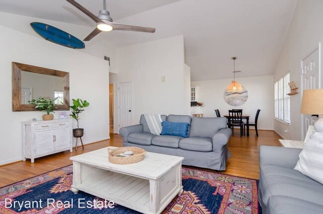 Building Photo - 3 br, 2 bath House - 305 Charlotte Avenue ...