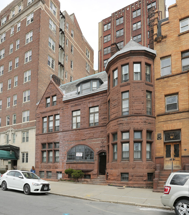 Primary Photo - State Street Tower Apartments