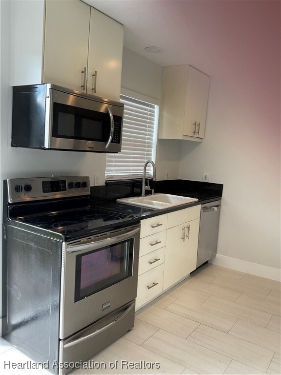 Foto del edificio - 113 Jasmine Ct