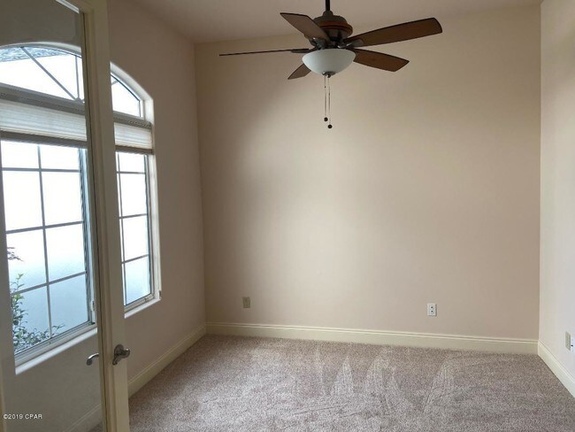 Foto del edificio - 3744 Bay Tree Rd