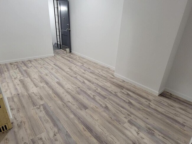 Foto del edificio - 8747 26th Ave