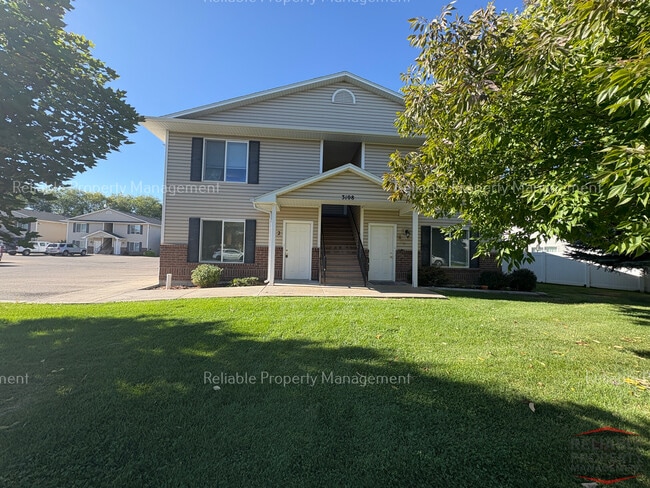 Building Photo - 3108 E Chasewood Dr