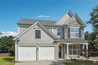 Building Photo - 8965 Friarbridge Dr