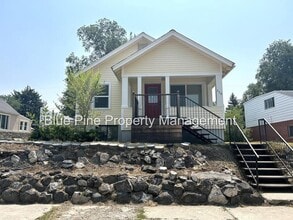 Building Photo - 350 2nd St