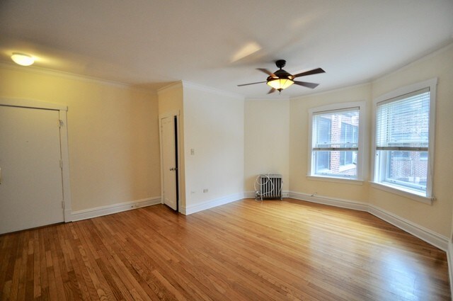 Building Photo - 5551 S Kimbark Ave