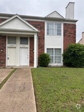 Building Photo - 2414 Forestbrook Dr