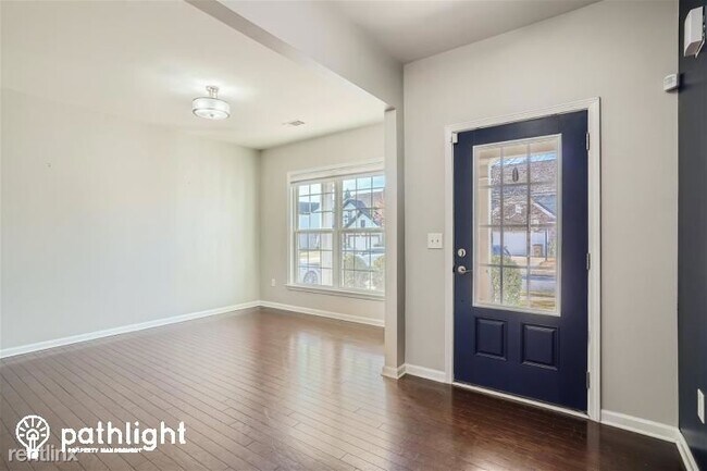 Foto del edificio - 5 br, 4 bath House - 665 Lorimore UNIT