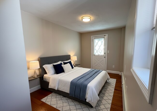 Building Photo - 349 Sumner St